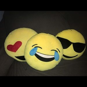 Emoji pillow bundle